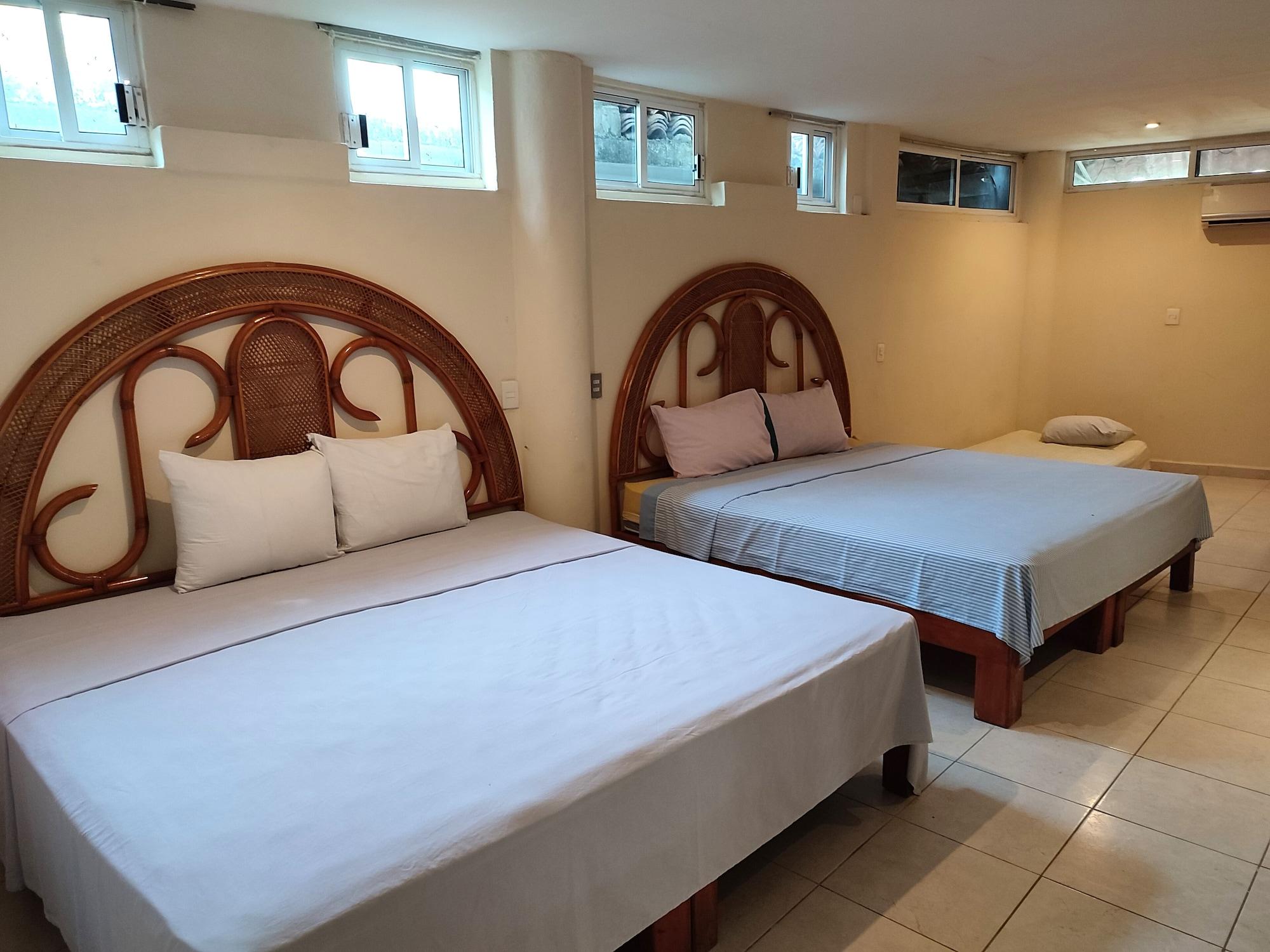 Hotel Ashly Acapulco Kültér fotó